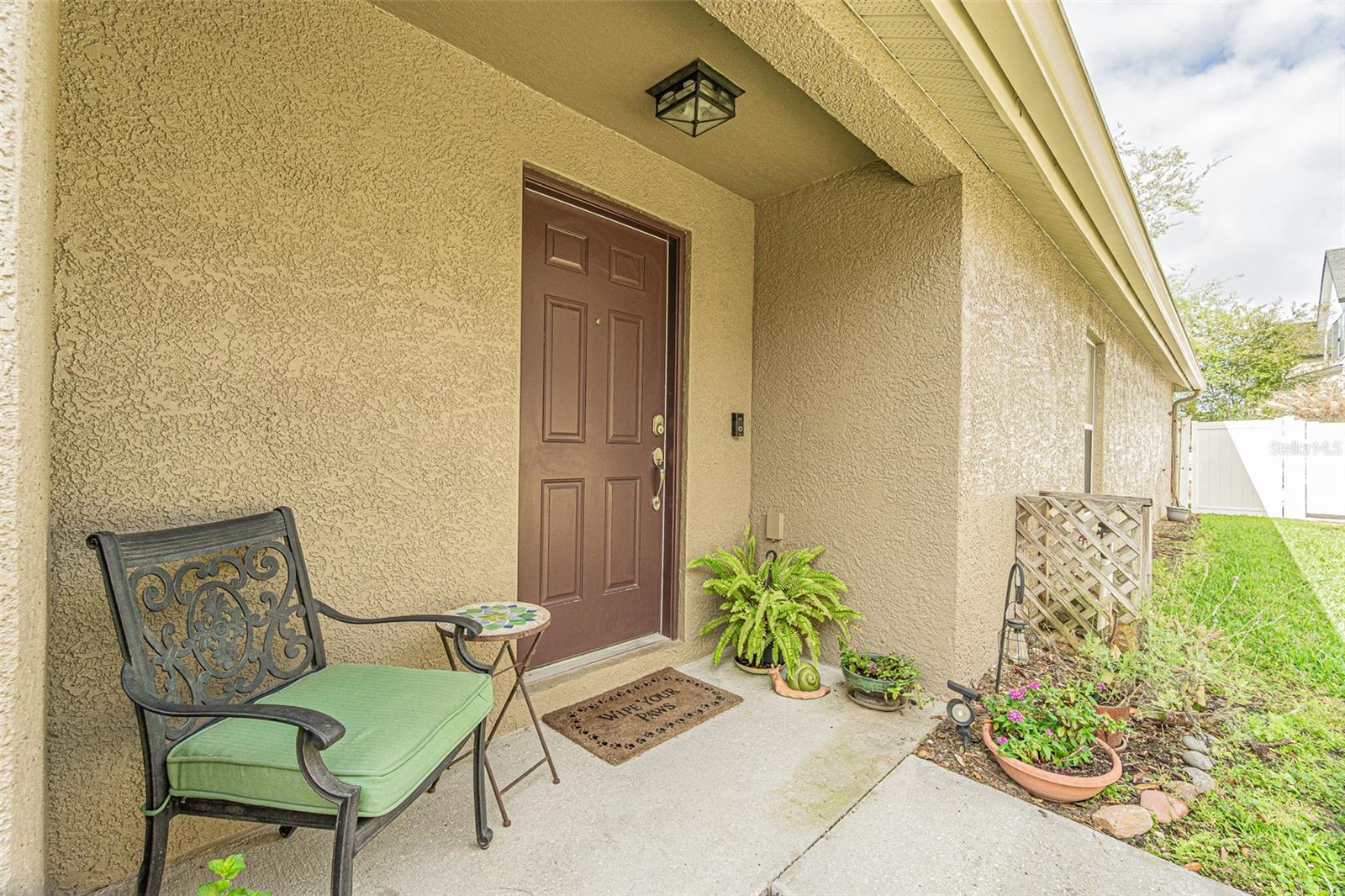 1123 BENSBROOKE DR