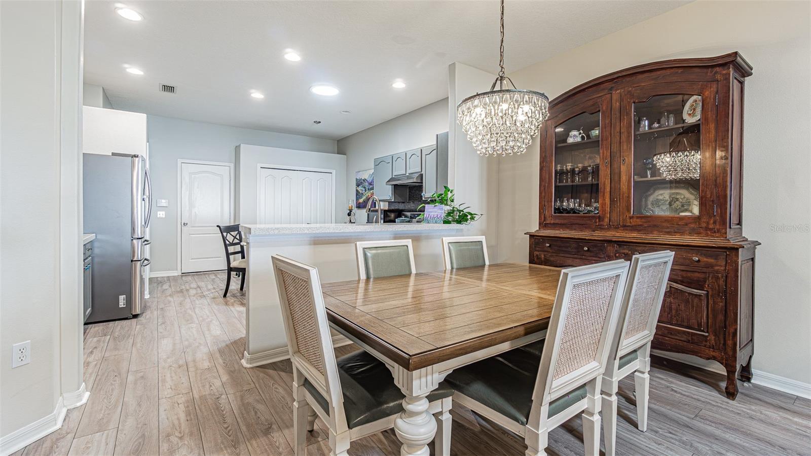 1123 BENSBROOKE DR