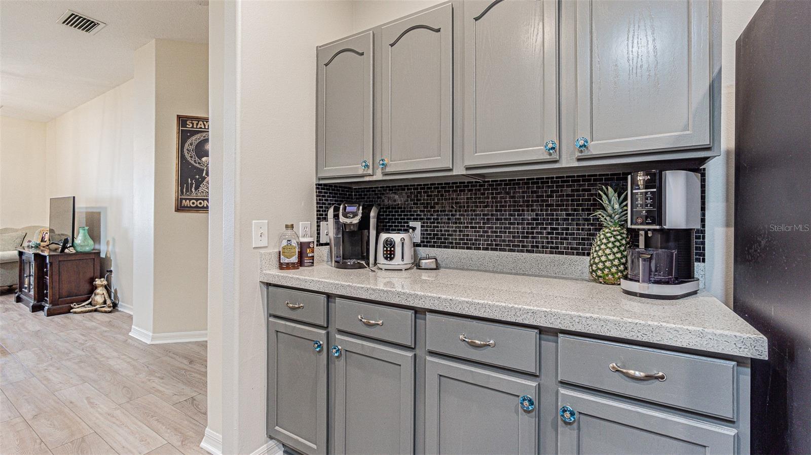 1123 BENSBROOKE DR