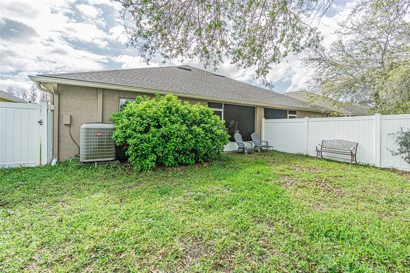 1123 BENSBROOKE DR