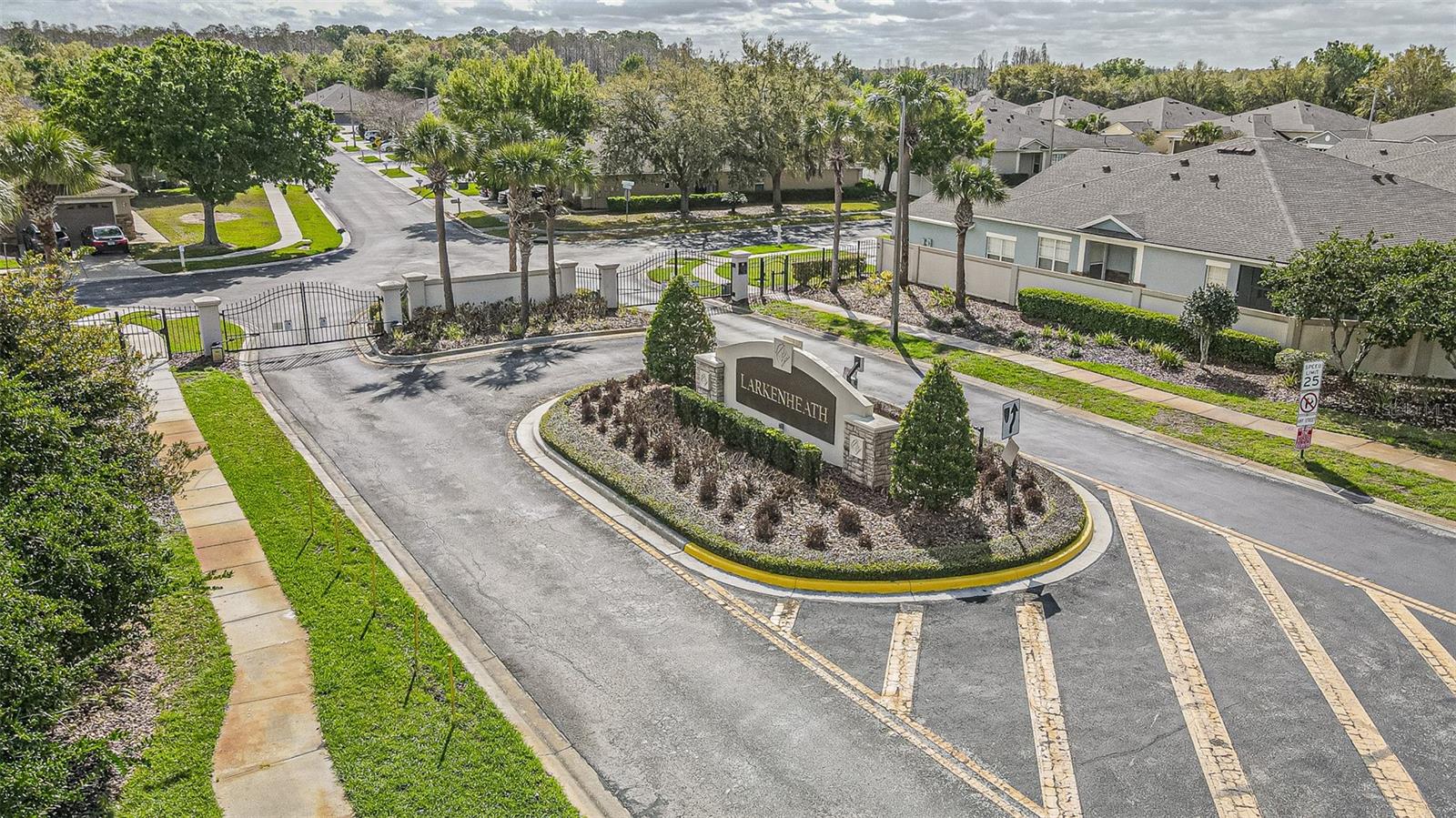 1123 BENSBROOKE DR