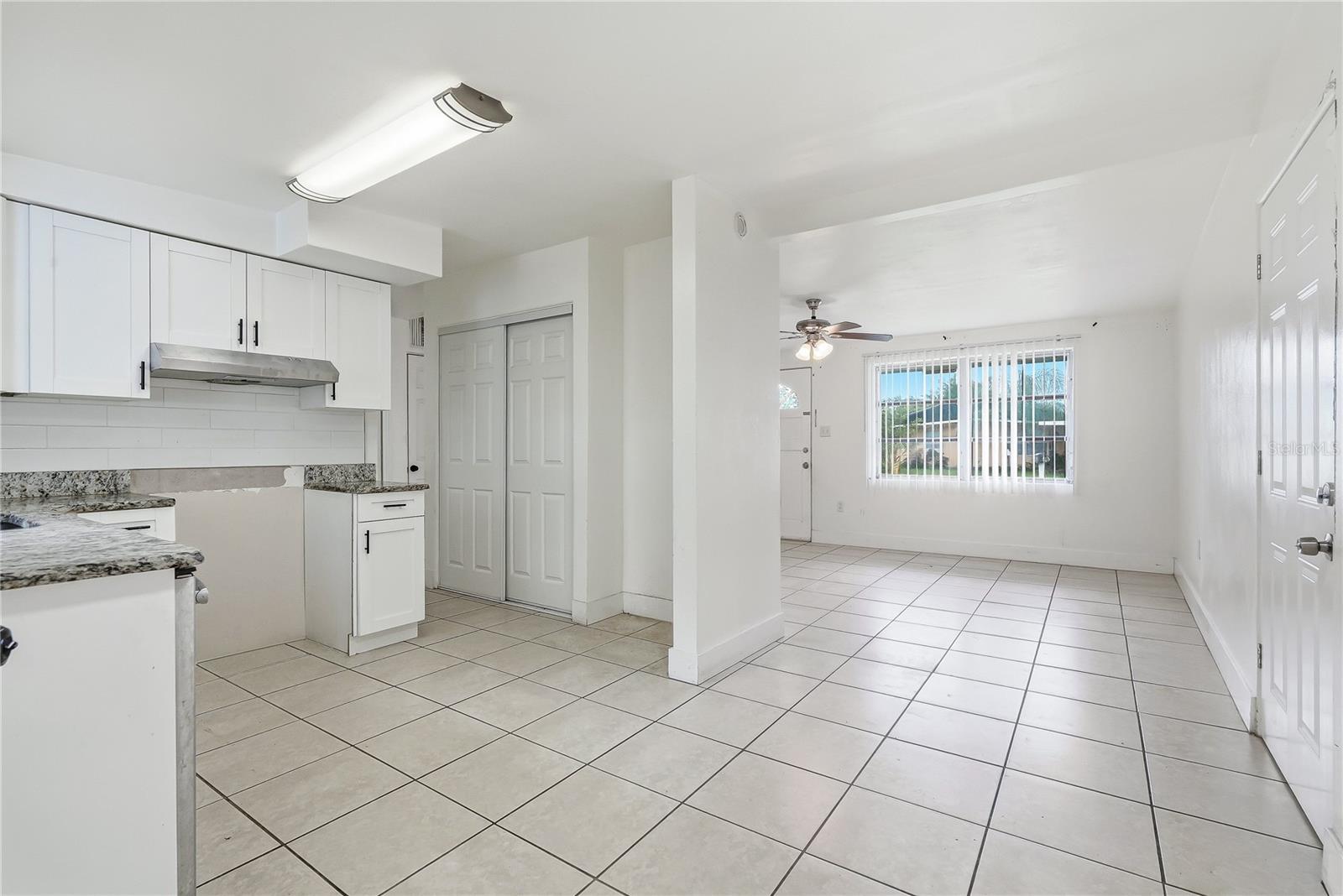 6639 SANDRA DR