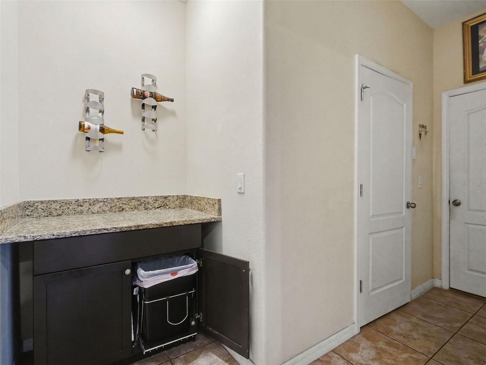 13808 CRATER CIR