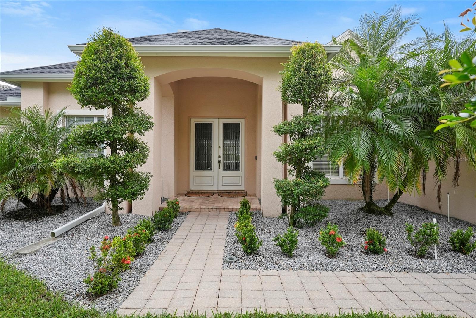 18823 WIMBLEDON CIR