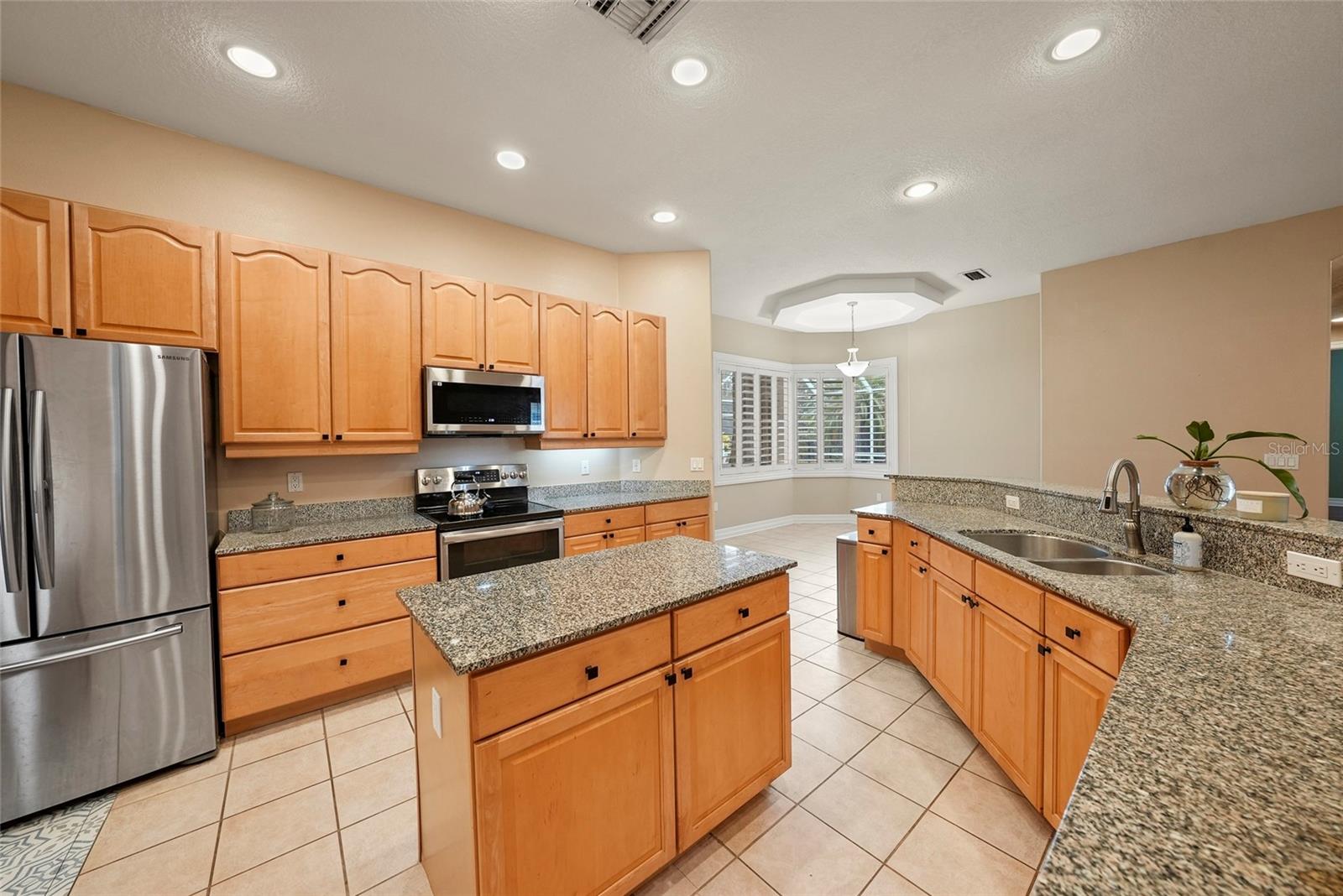 18823 WIMBLEDON CIR