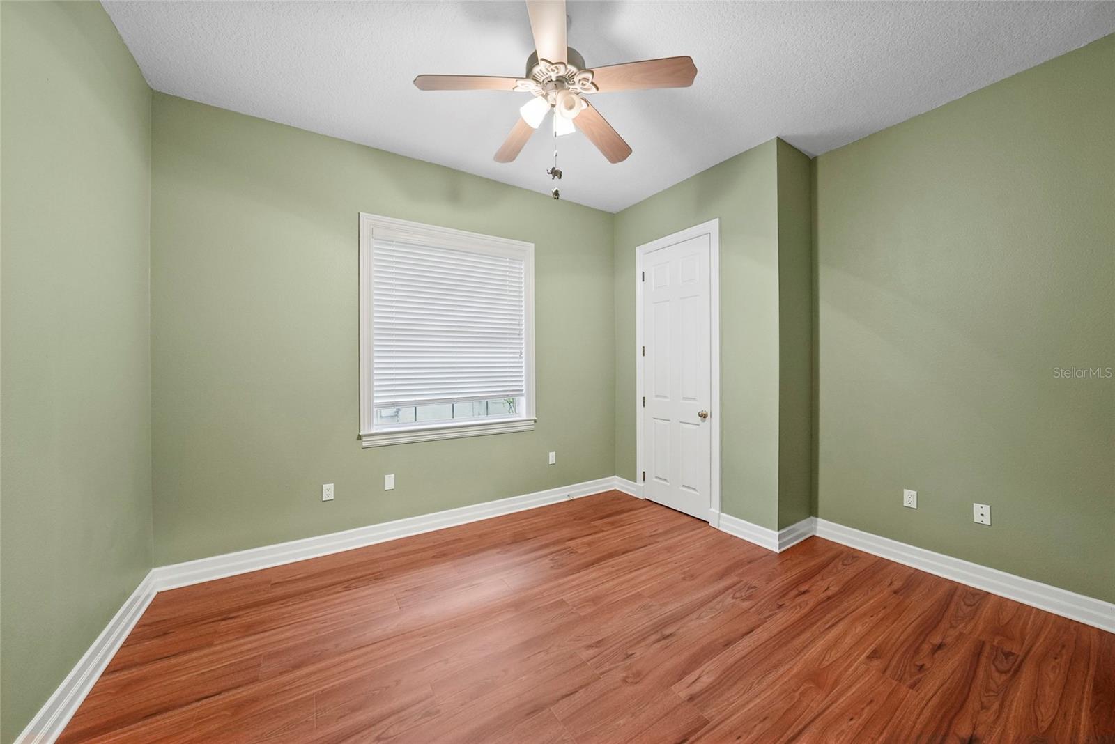 18823 WIMBLEDON CIR