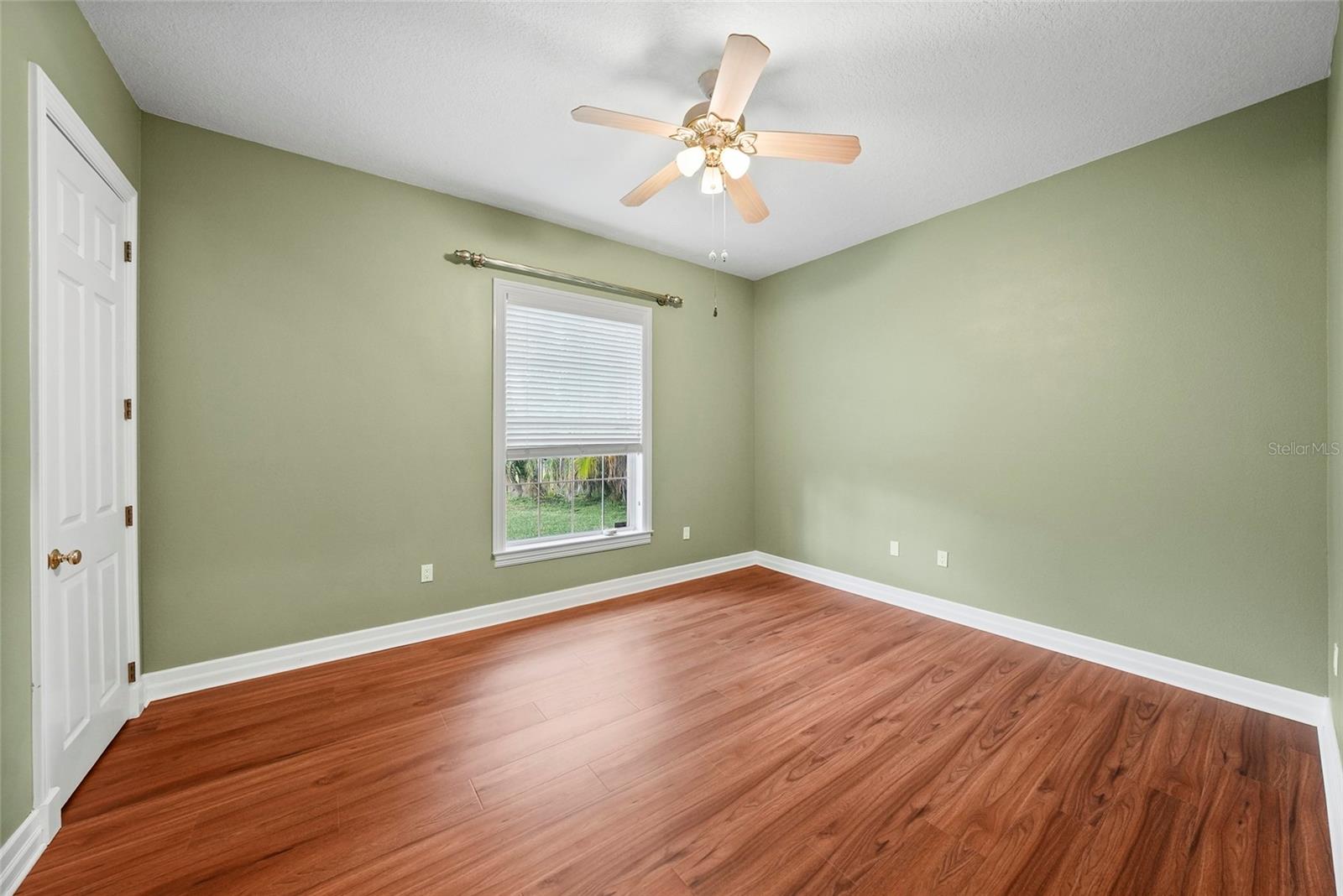 18823 WIMBLEDON CIR