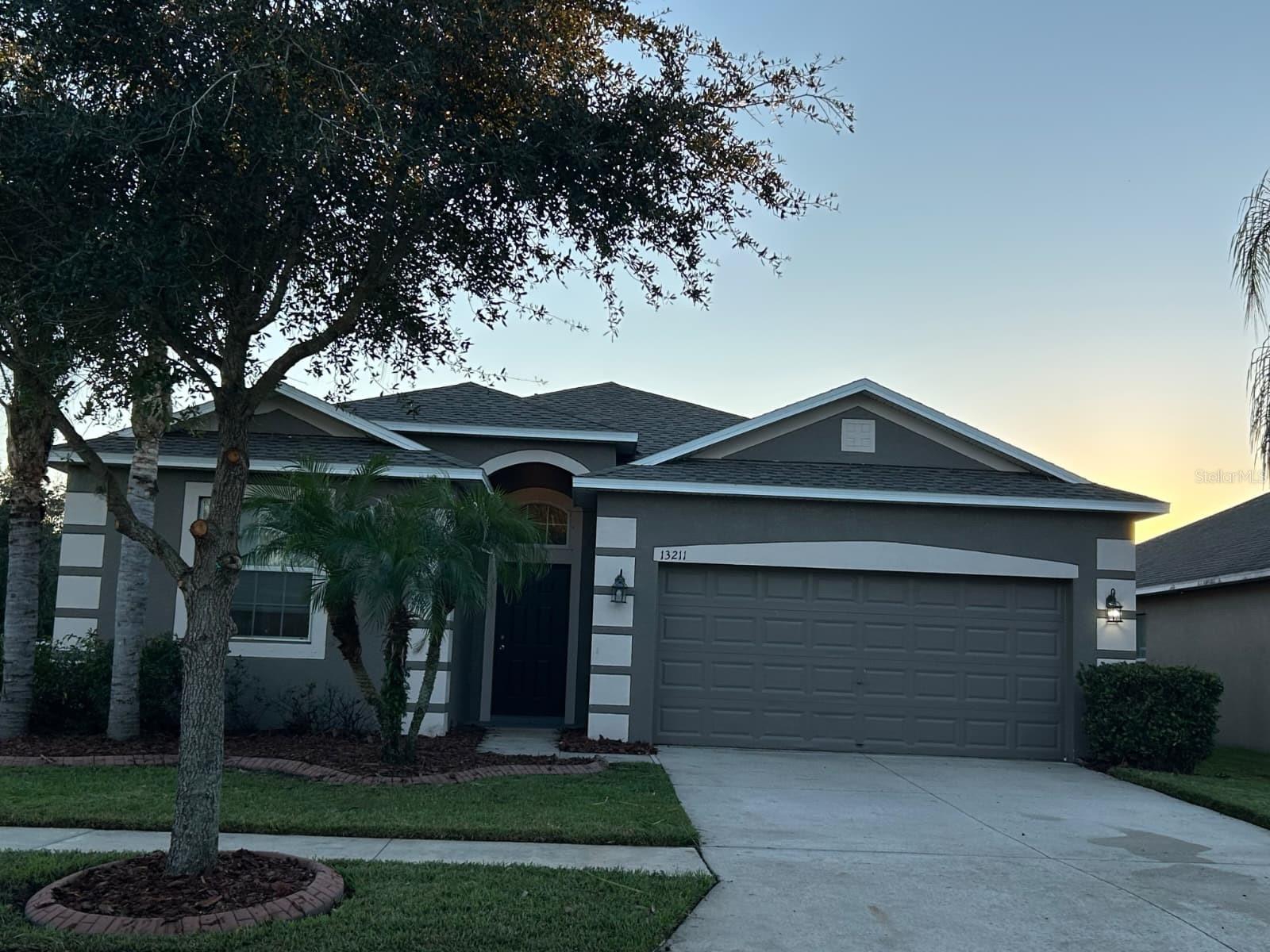 13211 ROYAL PINES AVE