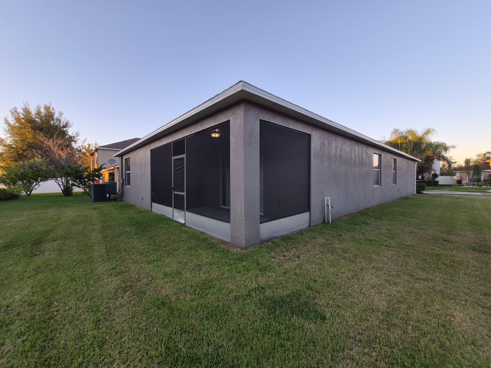 13211 ROYAL PINES AVE