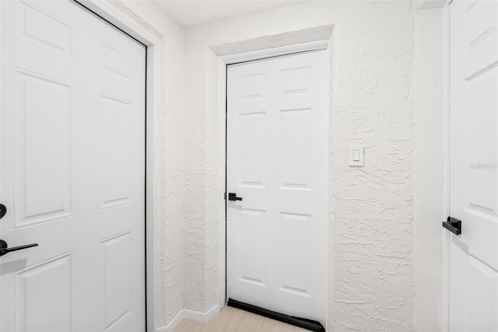 1539 DARTMOUTH DR