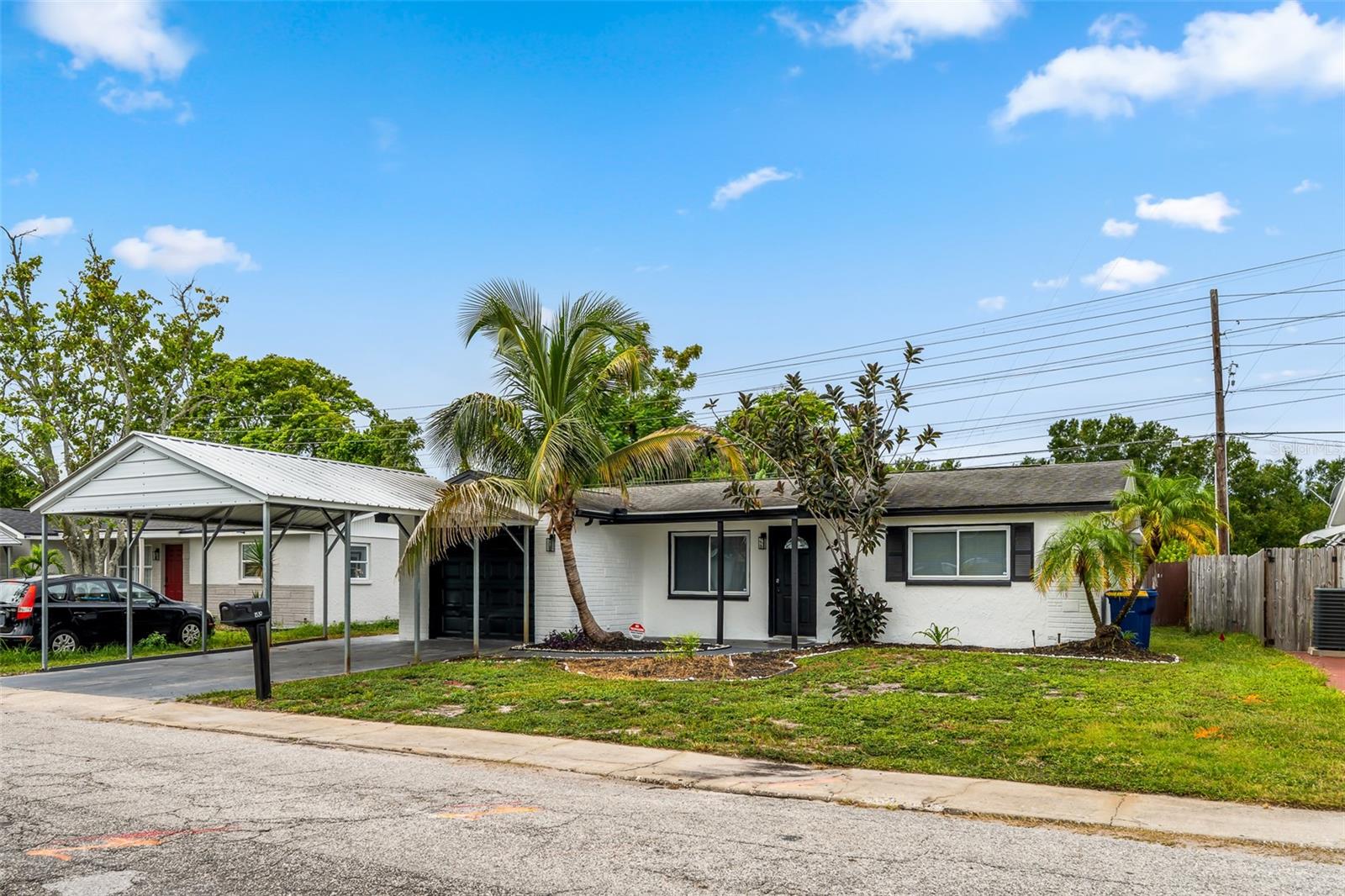 1539 DARTMOUTH DR