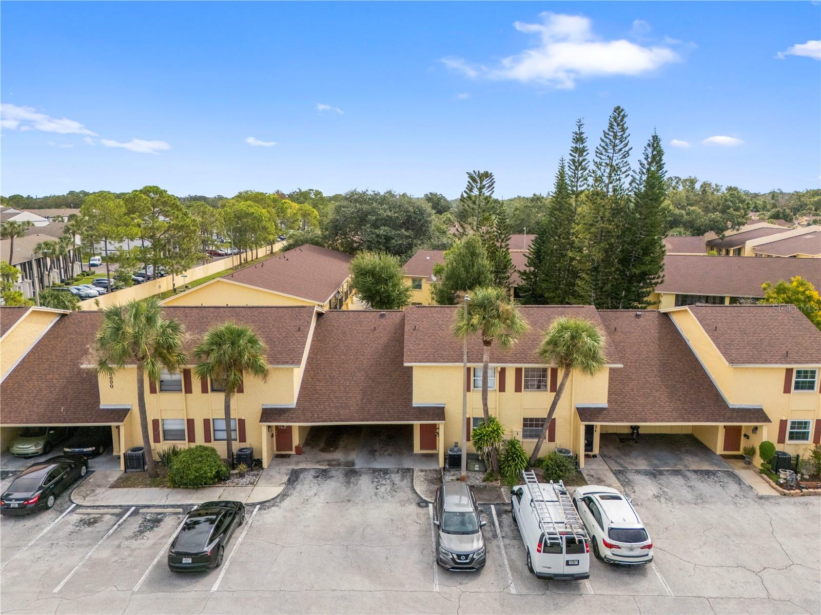 7609 LA MESITA CT