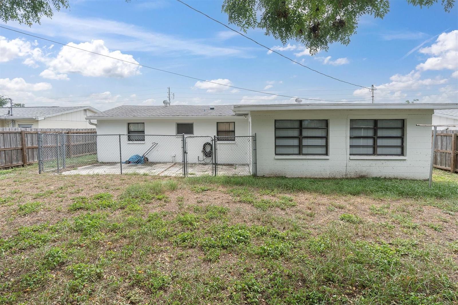 4223 MOOG RD