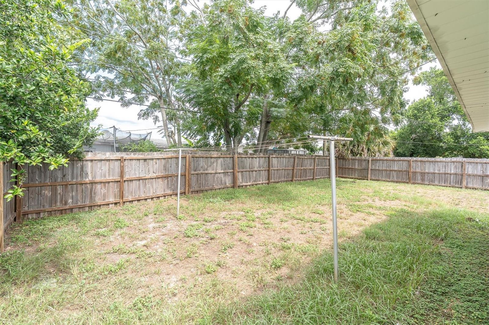 4223 MOOG RD