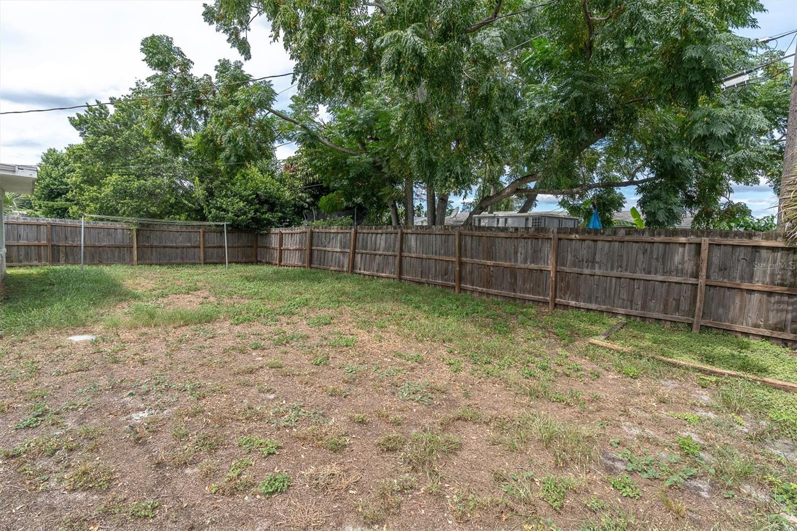 4223 MOOG RD