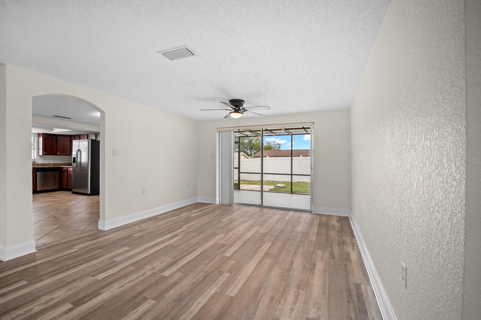 7805 BURNHAM DR