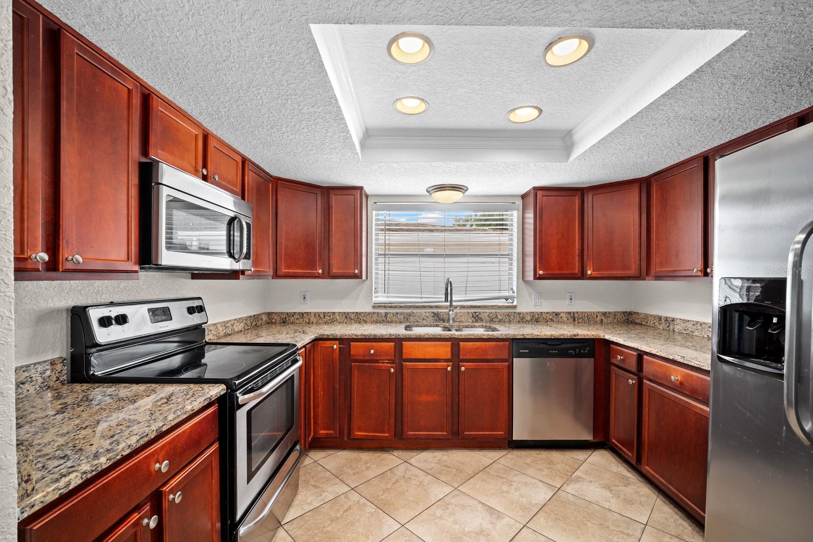 7805 BURNHAM DR