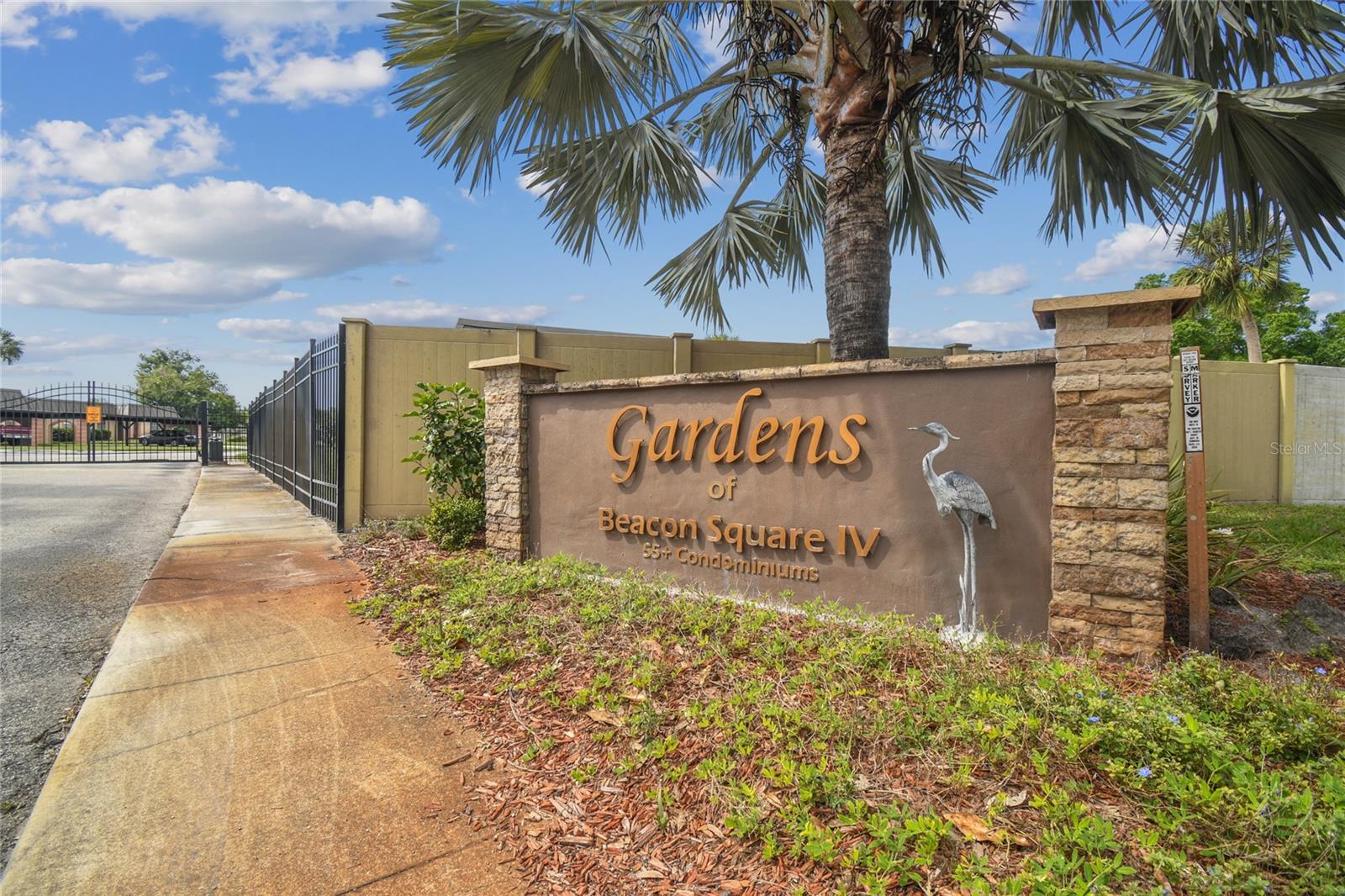 4350 SUNSTATE DR #4