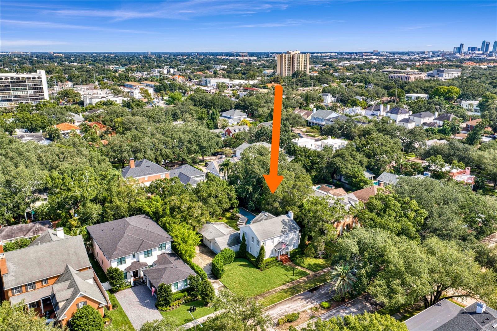 3209 W PARKLAND BLVD