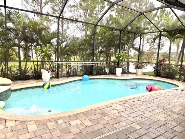 1907 HIDDEN SPRINGS DR