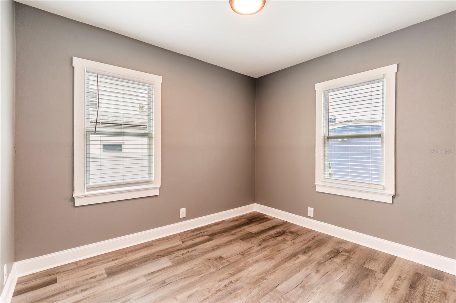 2017 OCEANVIEW PL