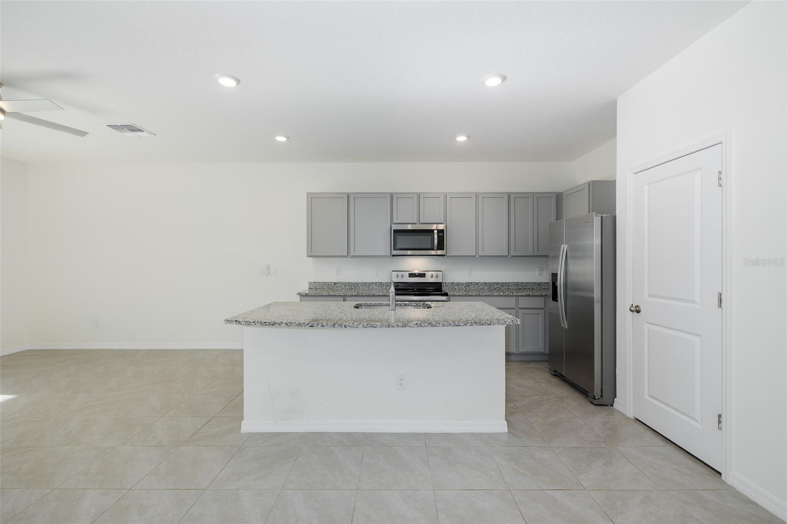 11166 CRESCENT DEER DR