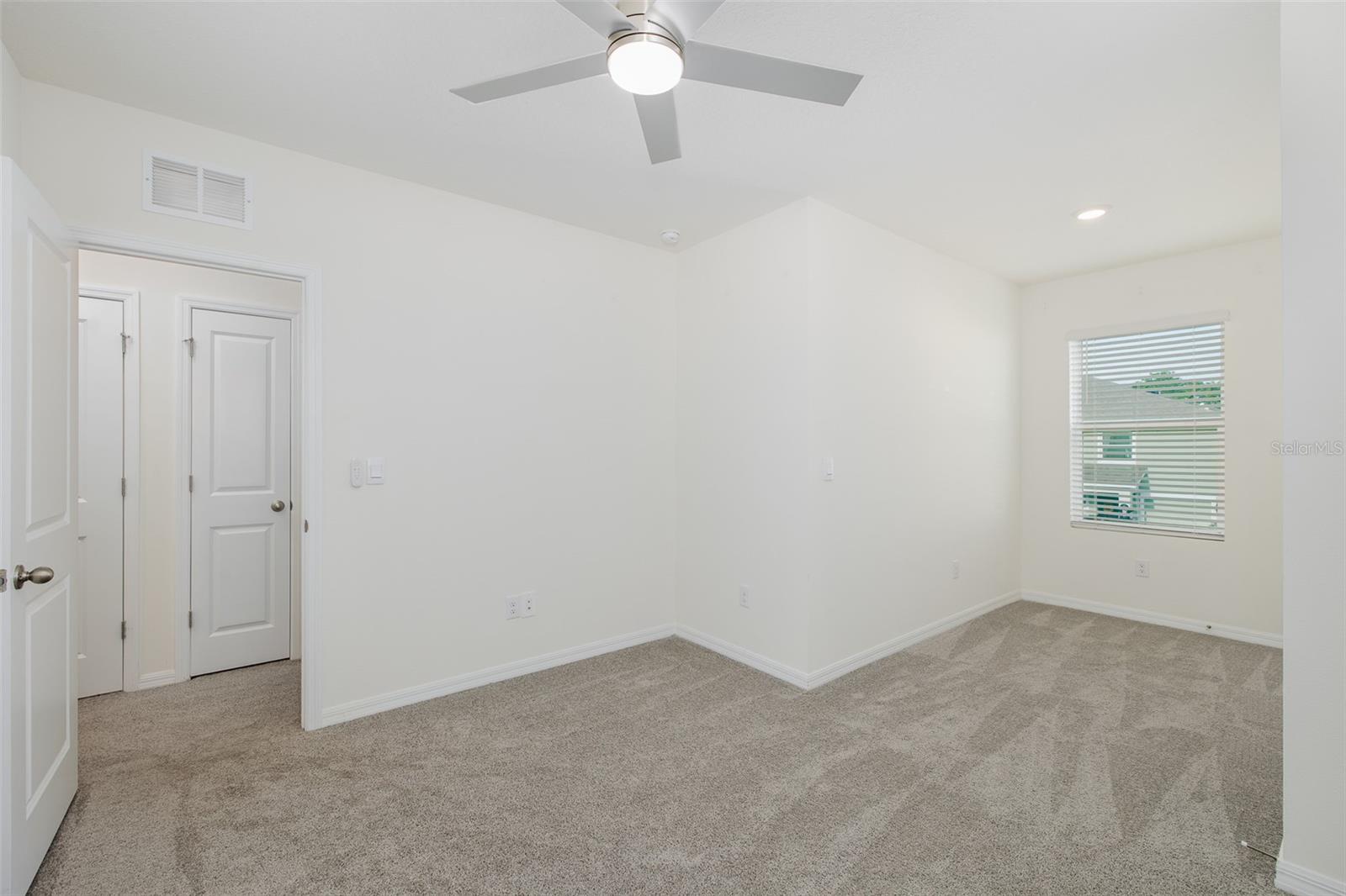 11166 CRESCENT DEER DR