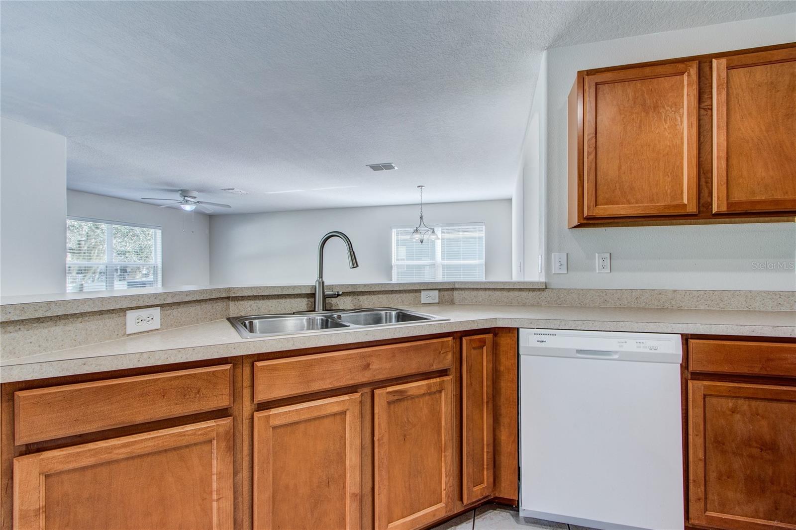 3323 WHITLEY BAY CT