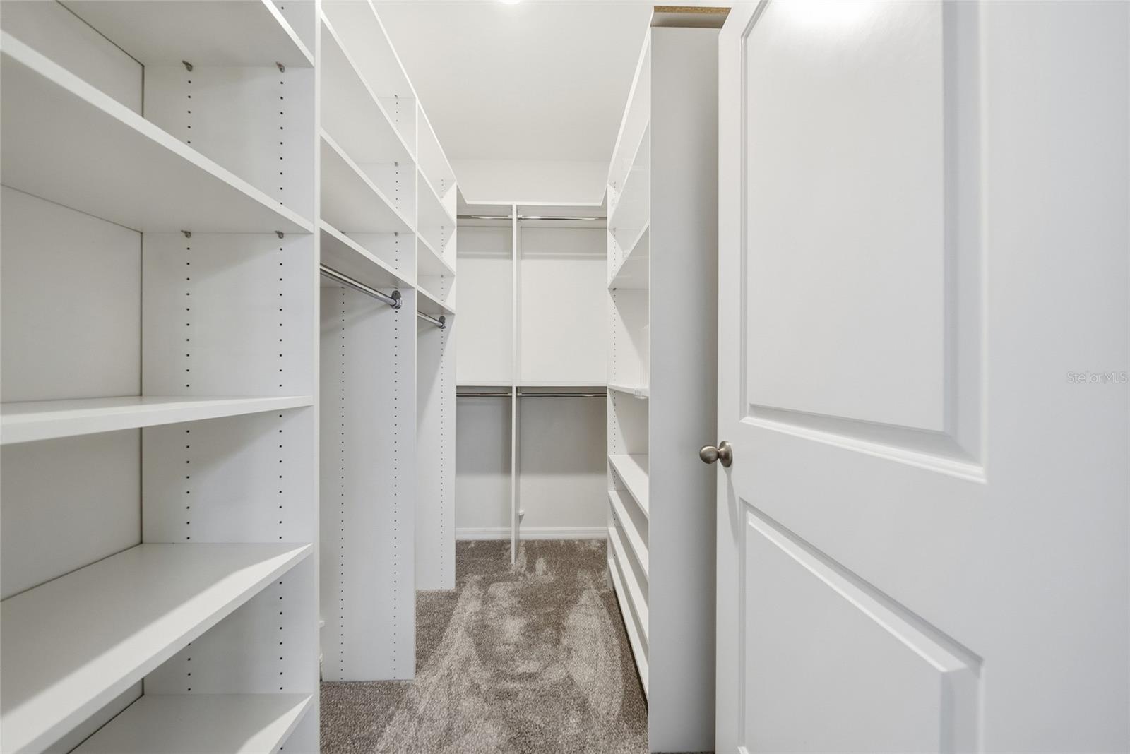 3102 SUNCOAST PLAINS DR