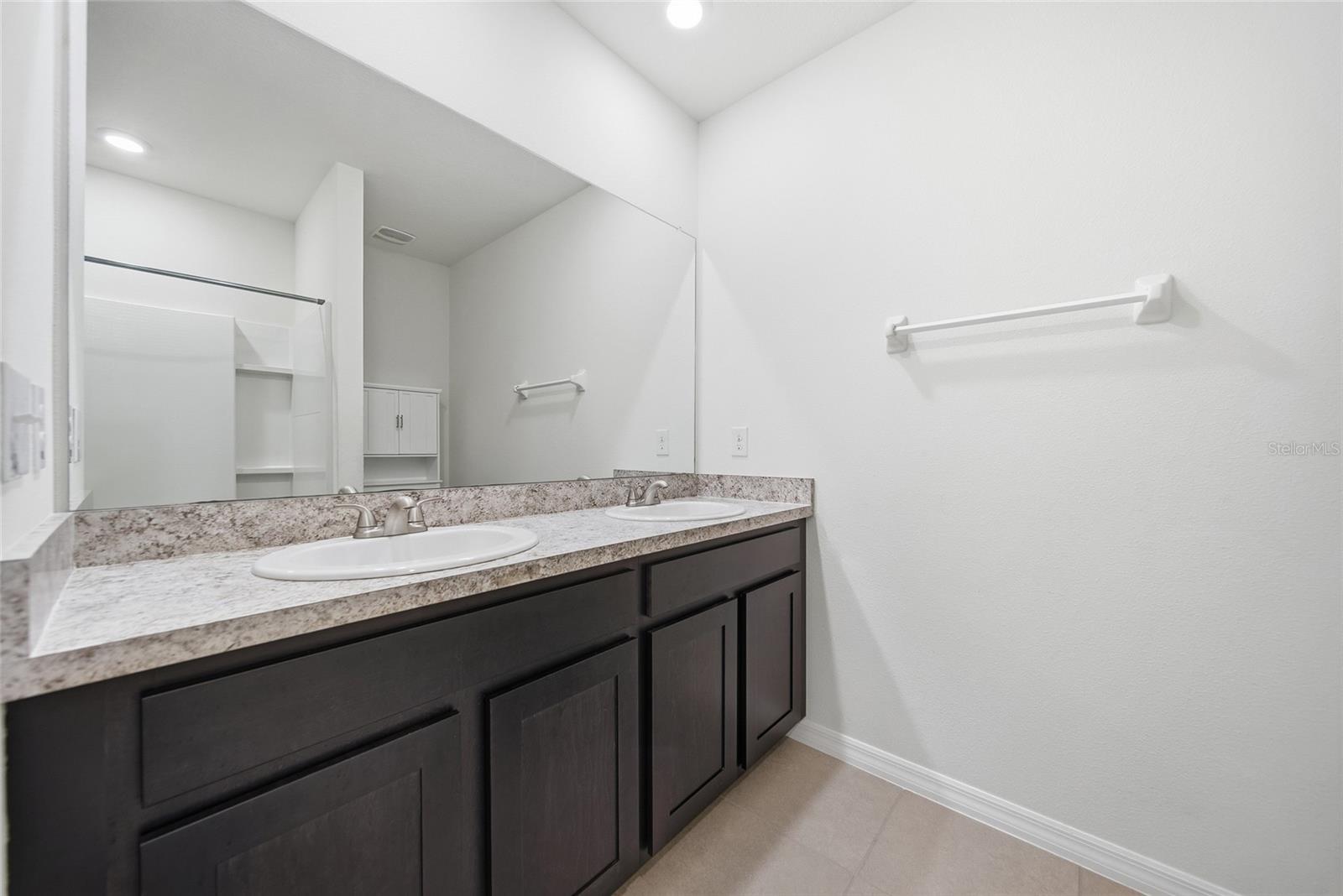 3102 SUNCOAST PLAINS DR