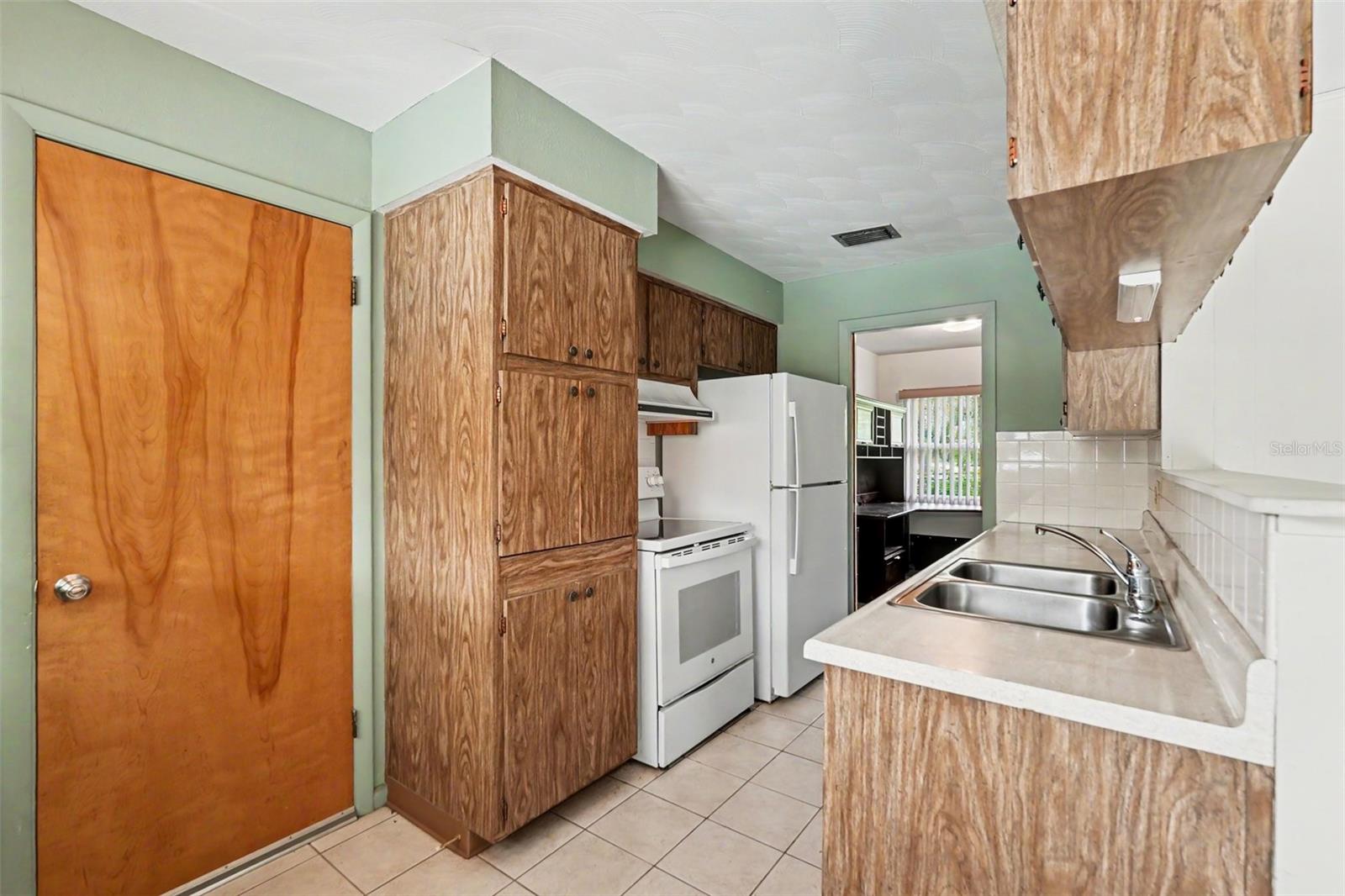 39800 COUNTY ROAD 54