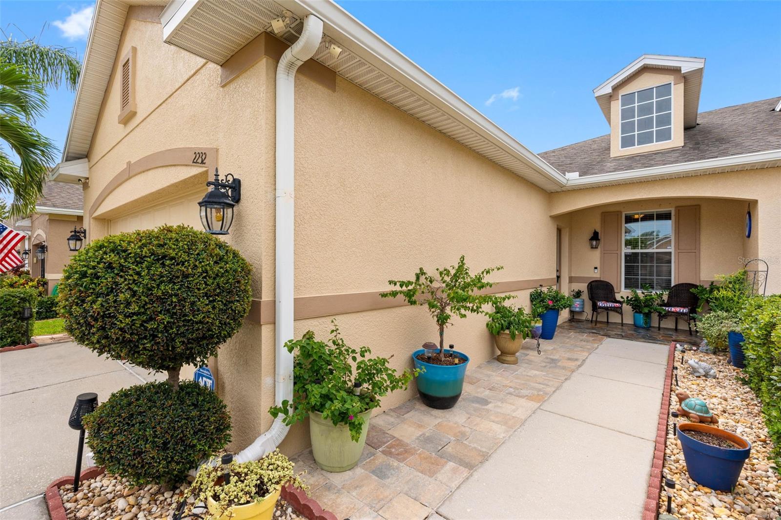 2232 PARROT FISH DR
