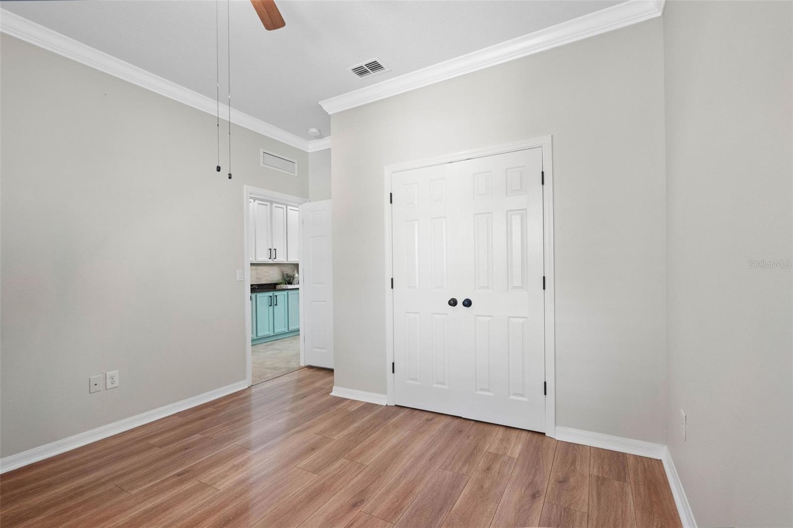 2232 PARROT FISH DR