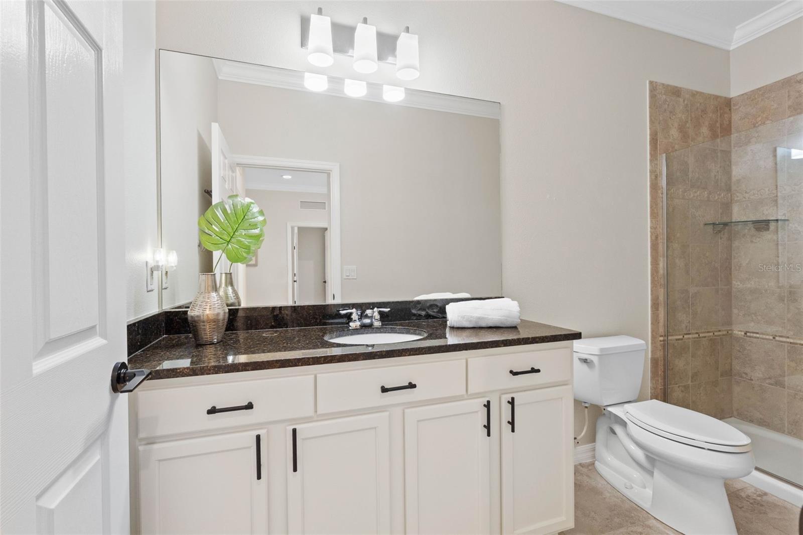 2232 PARROT FISH DR