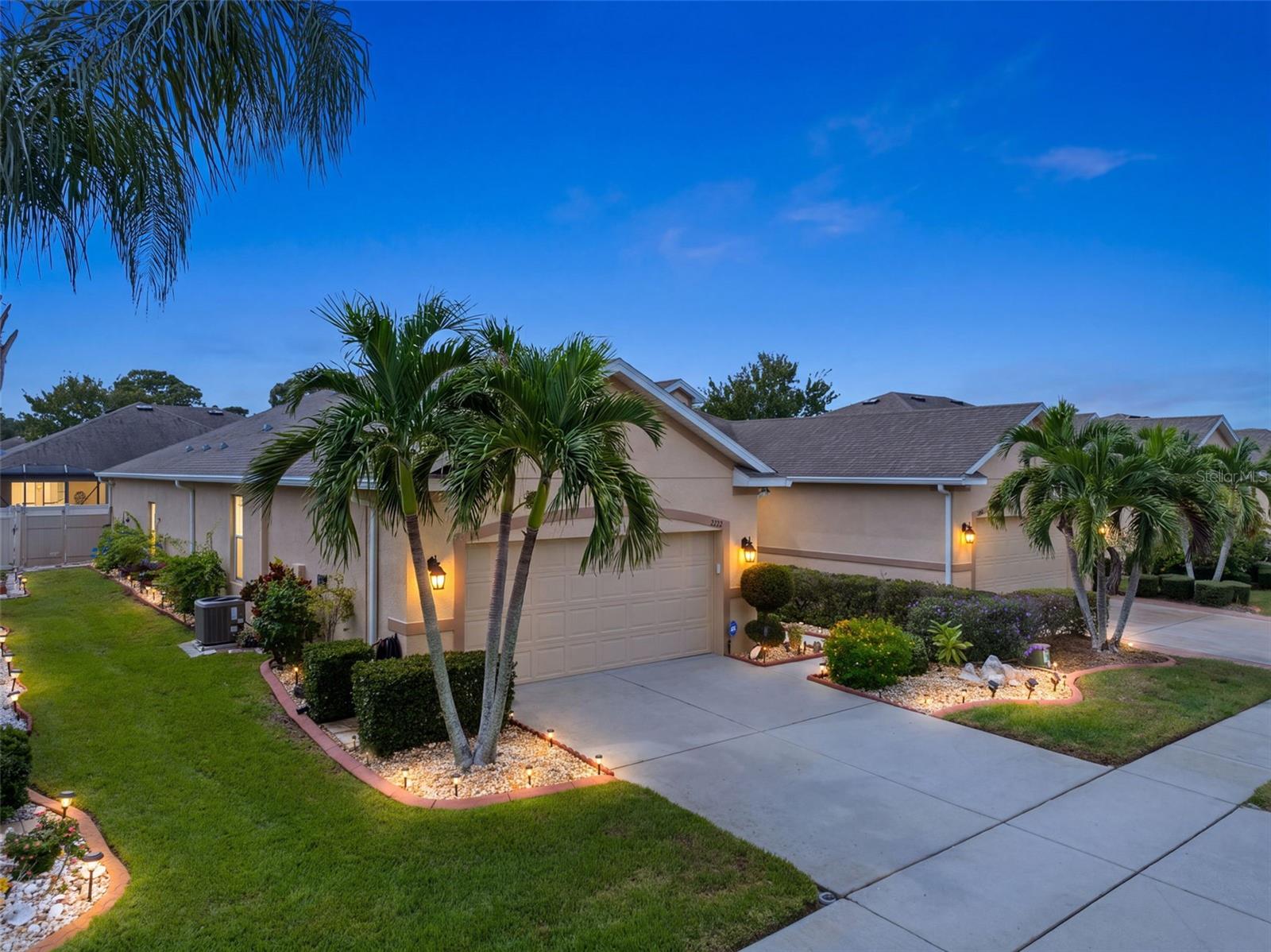 2232 PARROT FISH DR