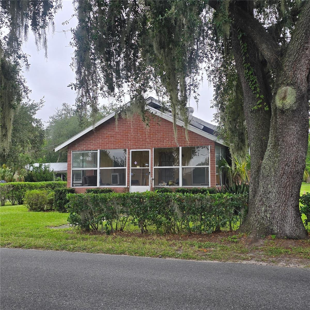 1801 W Granfield Ave, Plant City