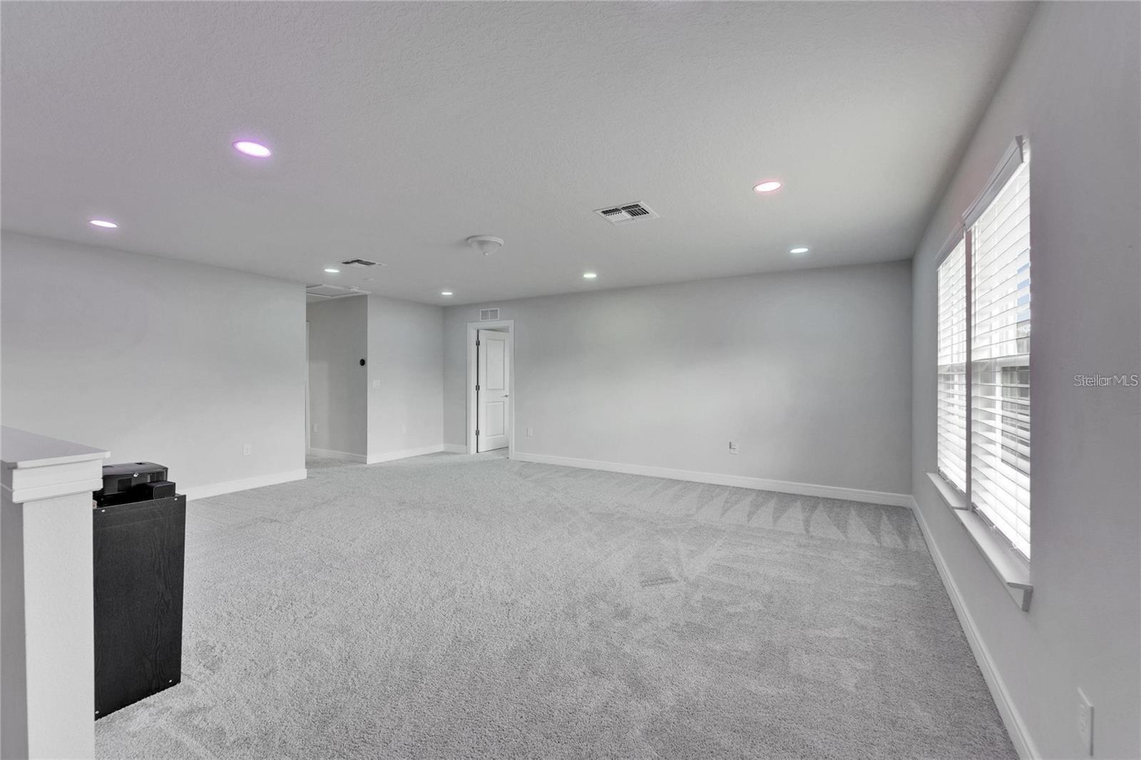 6658 DEVLIN LN