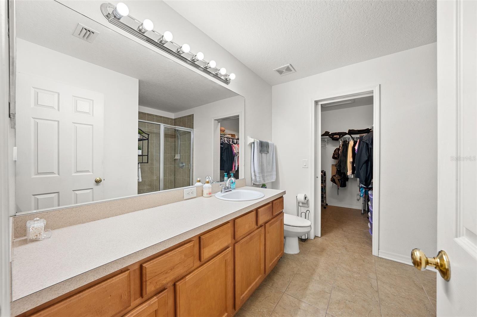 9237 RIVER ROCK LN