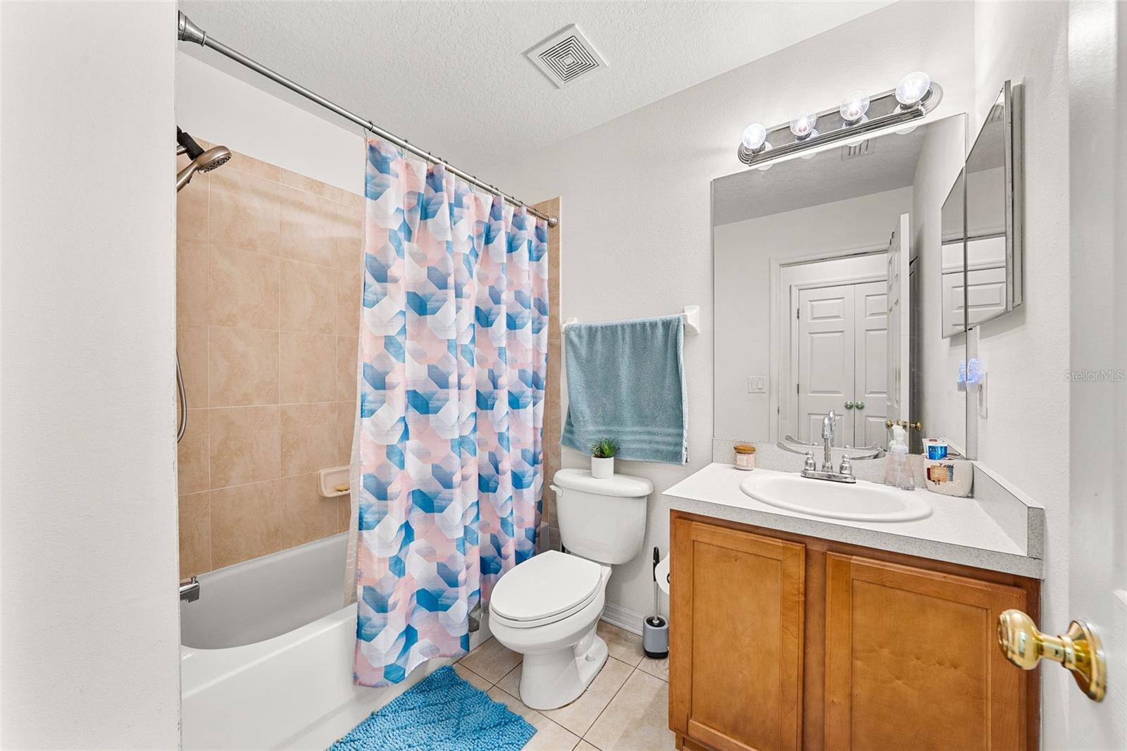 9237 RIVER ROCK LN