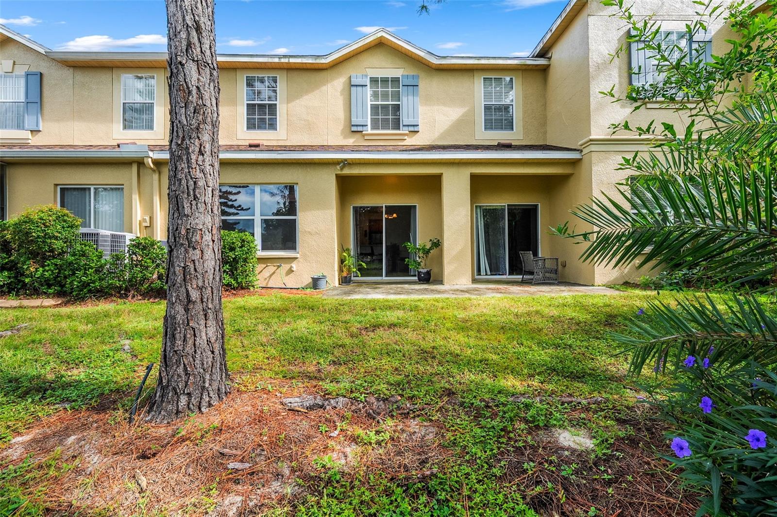 9237 RIVER ROCK LN