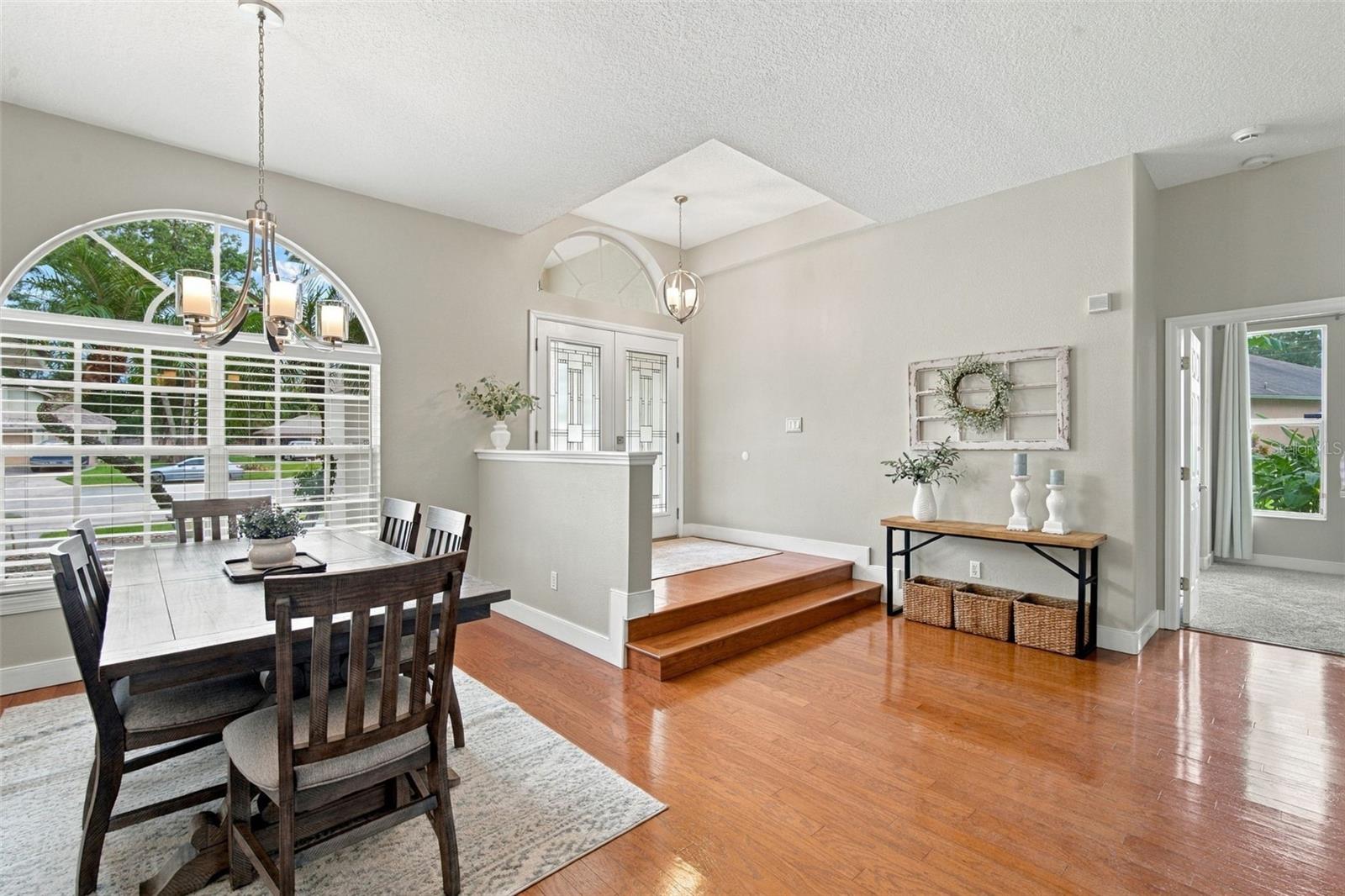 721 FAYETTE PL