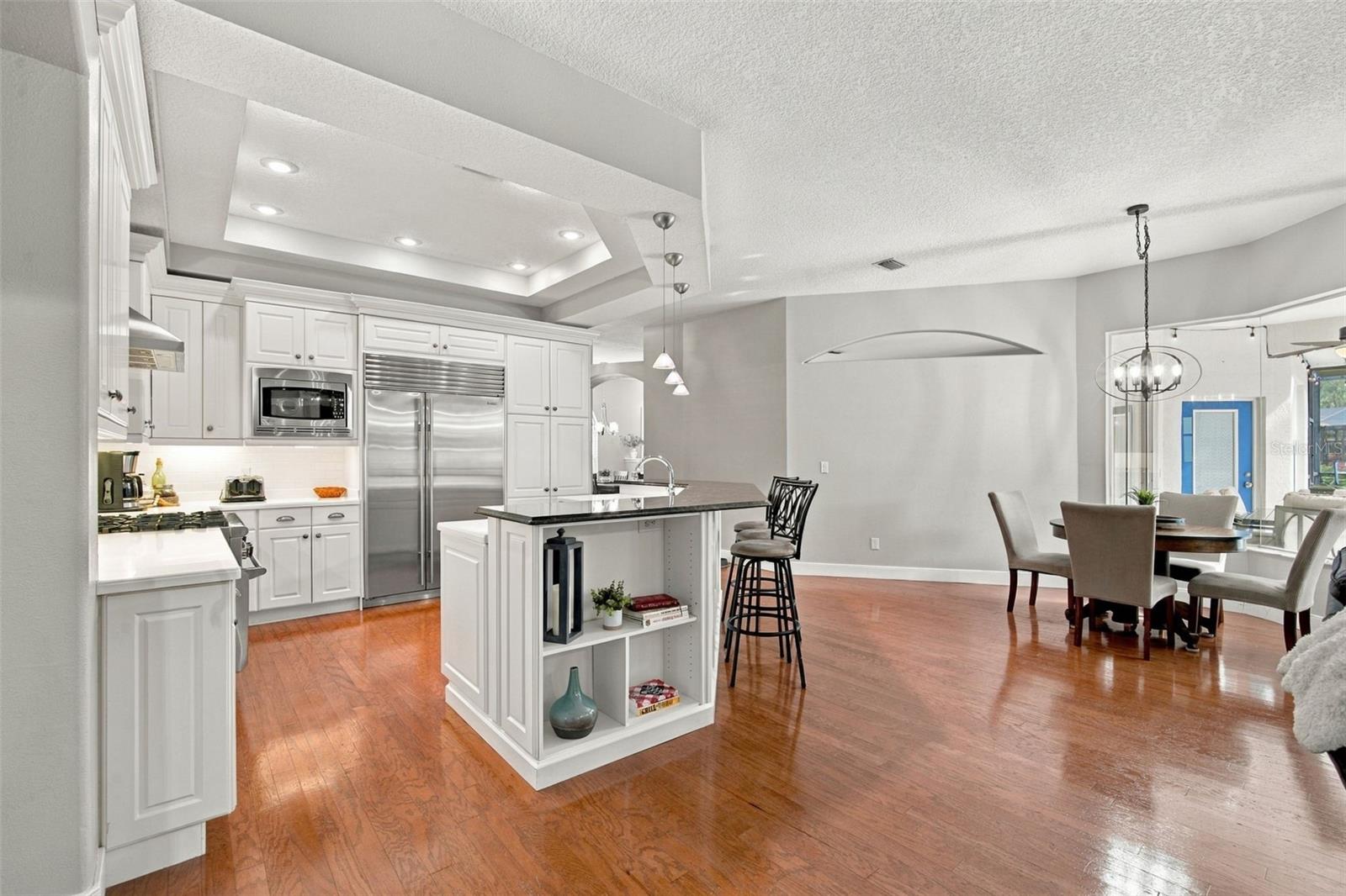 721 FAYETTE PL