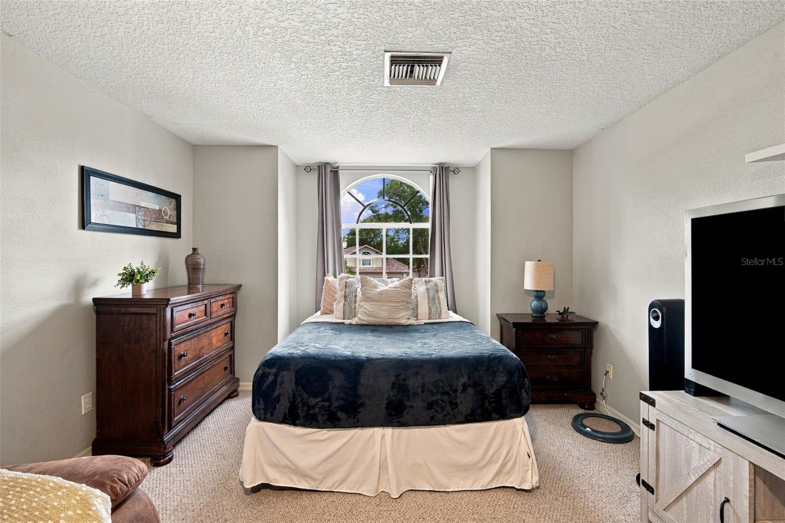 721 FAYETTE PL