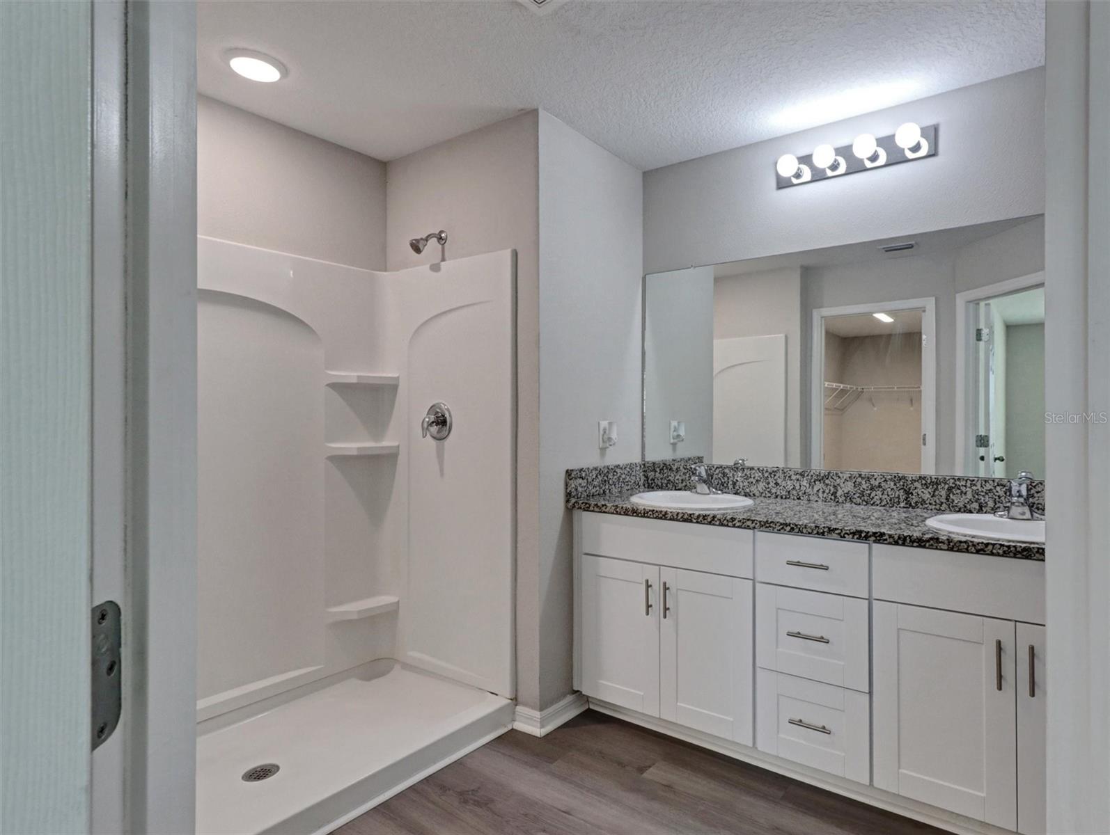 13018 BOGGY CREEK DR