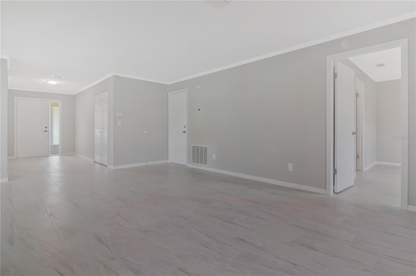 2630 LANCASTER DR