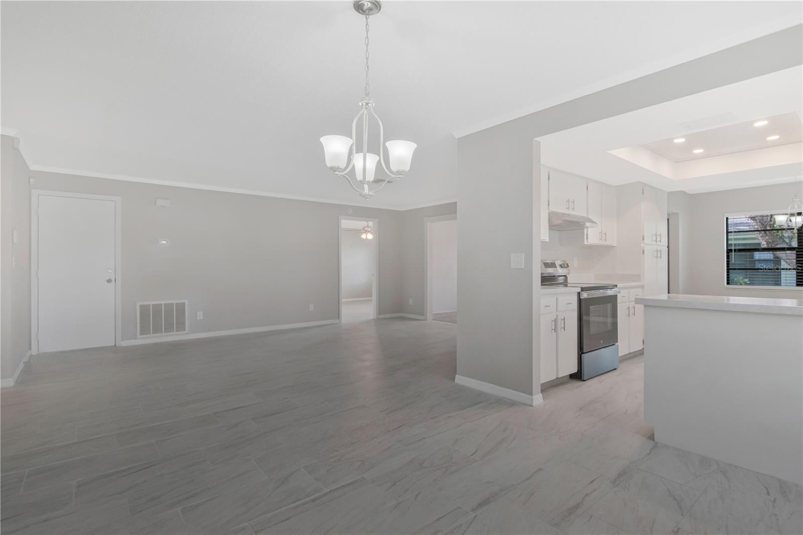 2630 LANCASTER DR