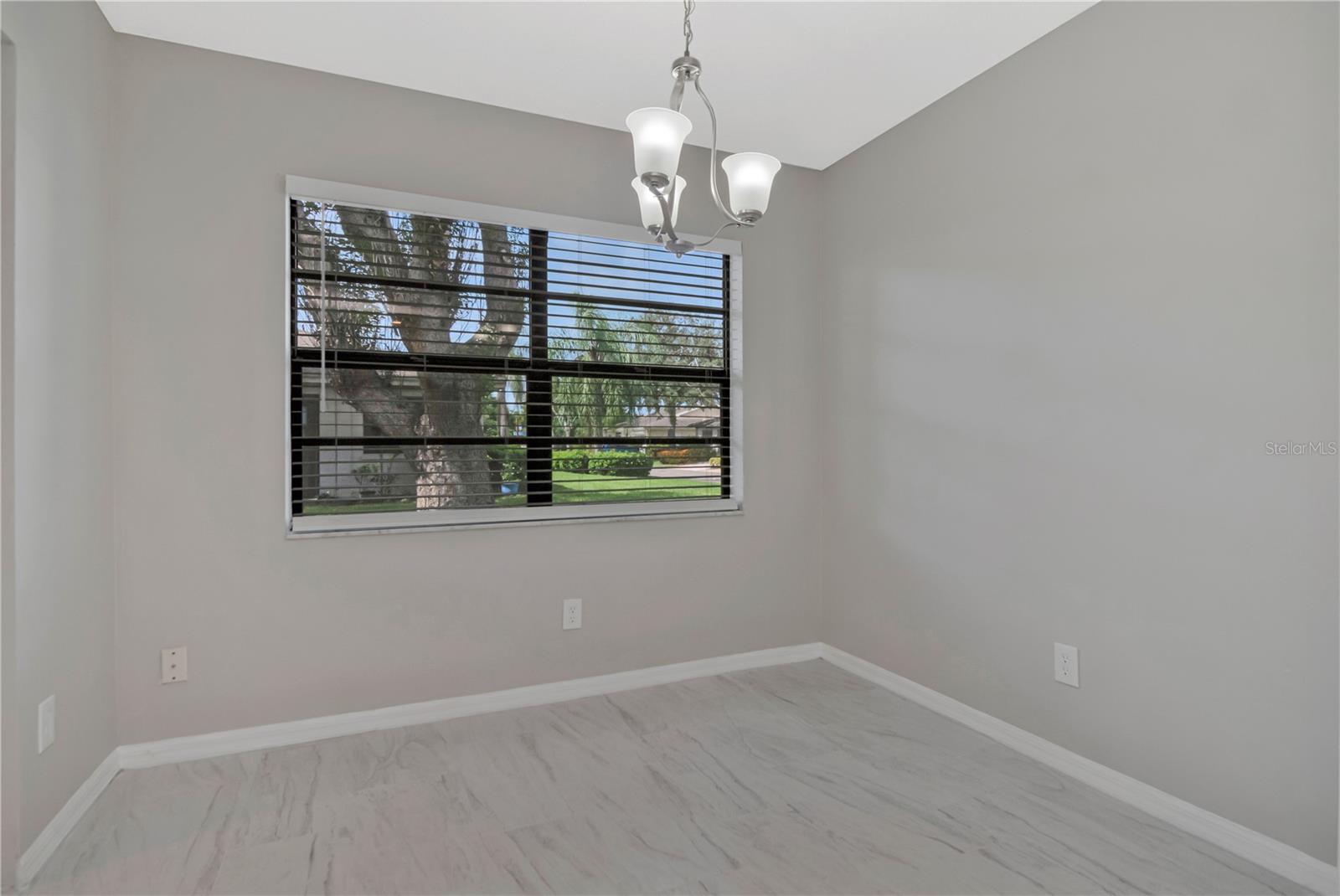 2630 LANCASTER DR