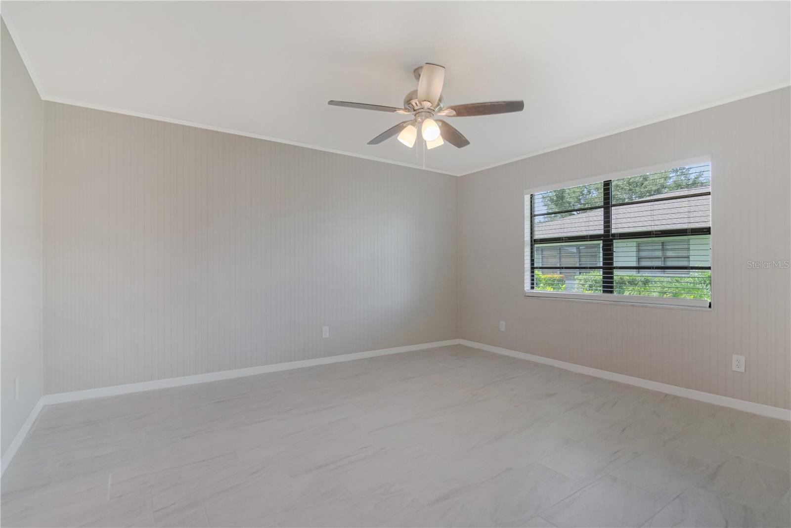 2630 LANCASTER DR