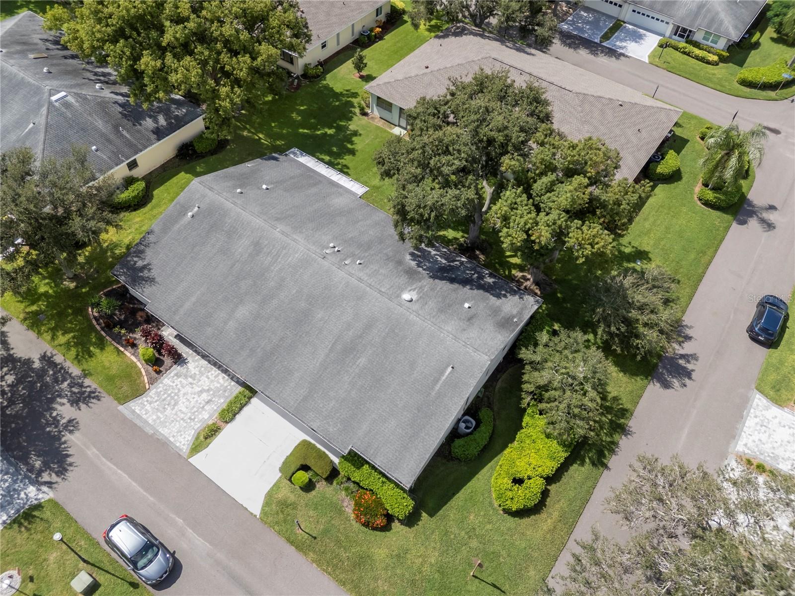 2630 LANCASTER DR