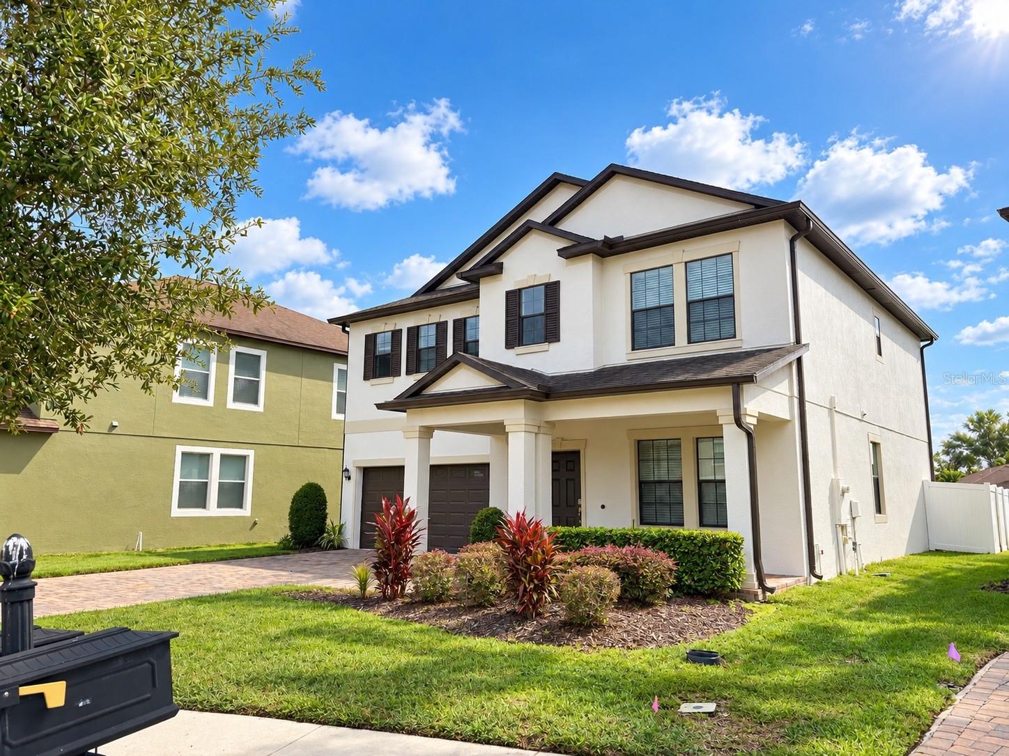 19421 PADDOCK VIEW DR